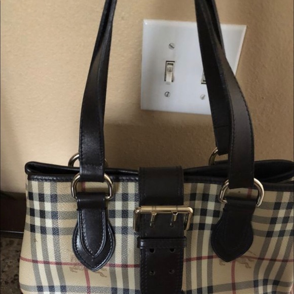 BURBERRY USED HANDBAG . GOOD CONDITIONS. - Picture 1 of 5